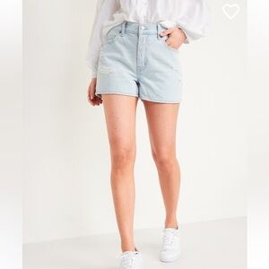 NWT Old Navy High-Waisted Button-Fly Slouchy Straight Ripped Shorts Size 6 3”